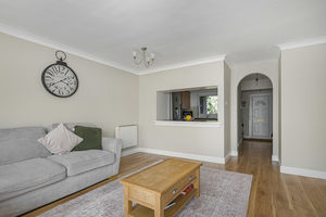 Living Room- click for photo gallery